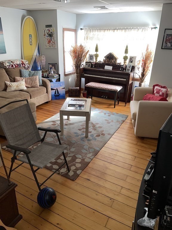 225 Washington Street Fall River, MA 02721 - Photo 4 of 18
