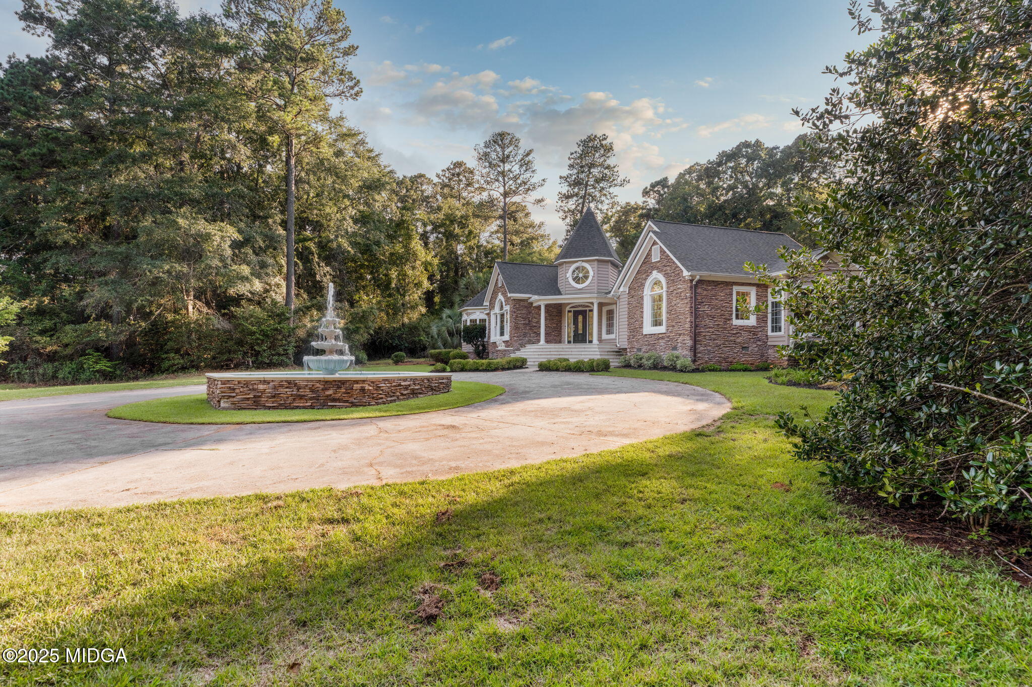 7335 Colaparchee Road Macon, GA 31220 - Photo 4 of 49 a view of house with a swimming pool