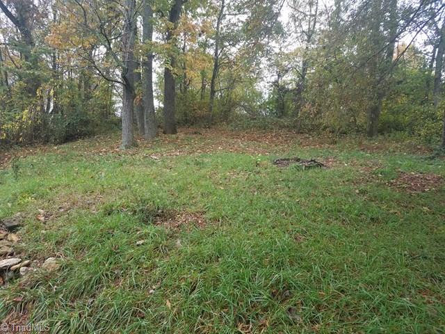 6365 Austin Little Mountain Road Elkin, NC 28621 - Photo 2 of 5 Gallery Image 2