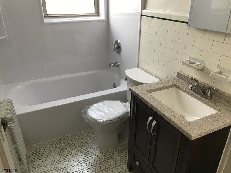 503 Carleton Road, Unit 408 Westfield, NJ 07090 - Photo 13 of 20