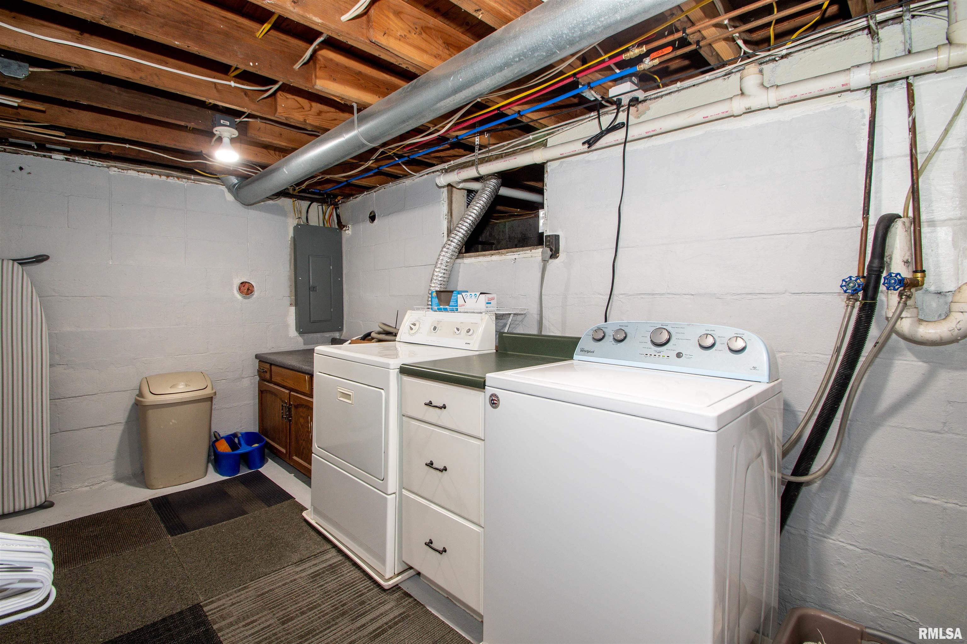 6732 Jones Road Peoria, IL 61604 - Photo 29 of 37 Gallery Image 29