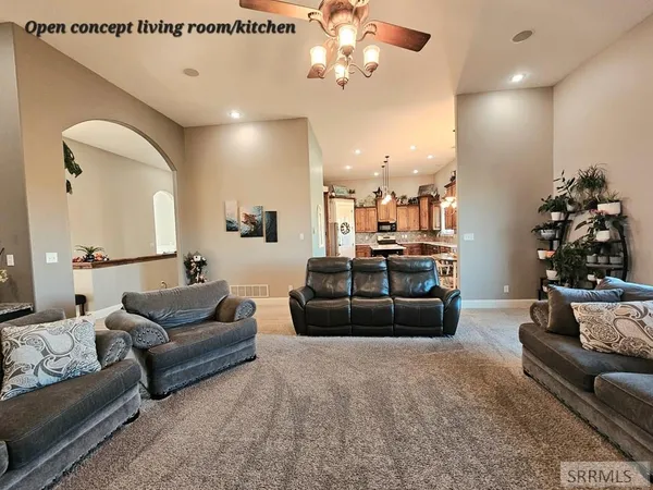 $749,000 | 2037 East Berggren Lane, Idaho Falls, ID 83401