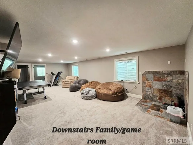 $749,000 | 2037 East Berggren Lane, Idaho Falls, ID 83401