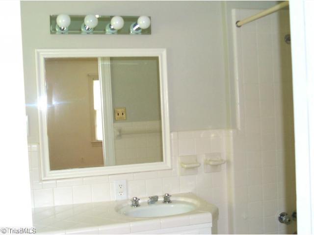 915 Chester Road Winston-Salem, NC 27104 - Photo 11 of 13 Other. Buddy Bath