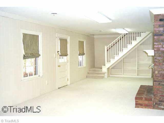915 Chester Road Winston-Salem, NC 27104 - Photo 12 of 13 Other. Lower Level Playroom