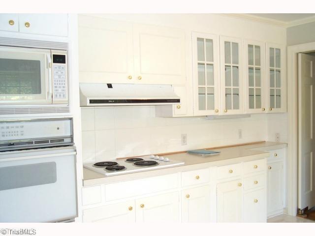 Kitchen. Deck