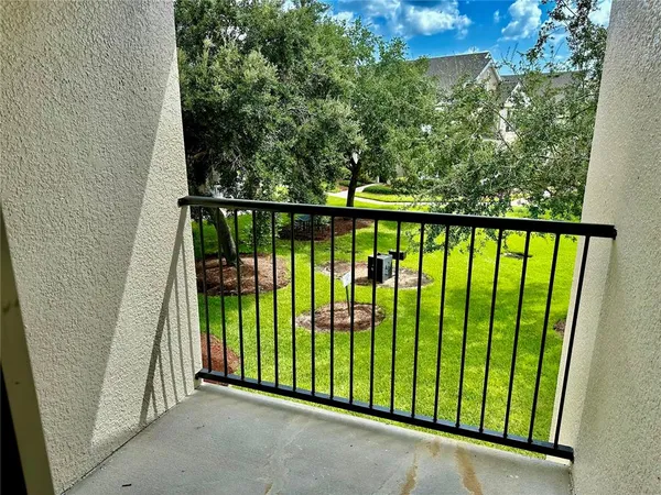 $209,900 | 9125 Lee Vista Boulevard, Unit 704, Orlando, FL 32829