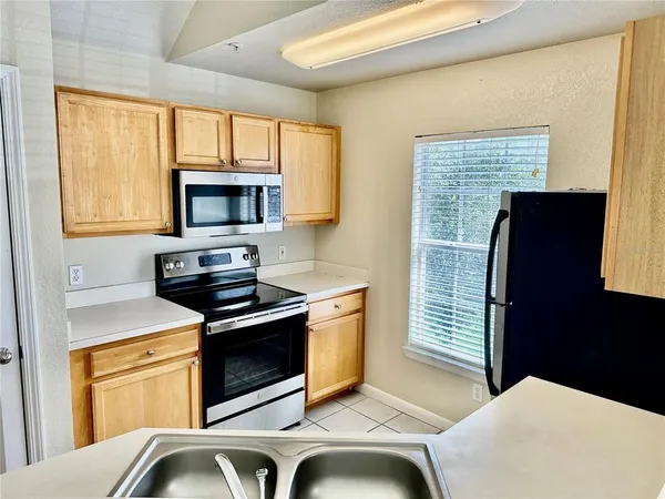 $209,900 | 9125 Lee Vista Boulevard, Unit 704, Orlando, FL 32829
