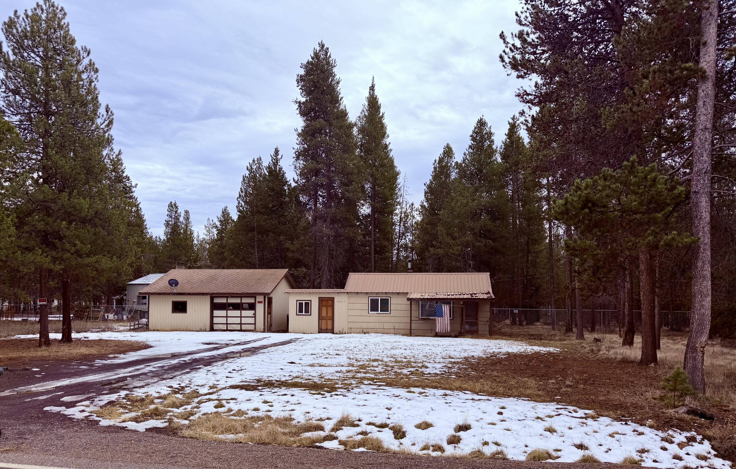 16511 William Foss Road La Pine, OR 97739 - Photo 5 of 6 IMG_9883