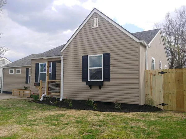 $198,000 | 1625 Main Street, Osawatomie, KS 66064