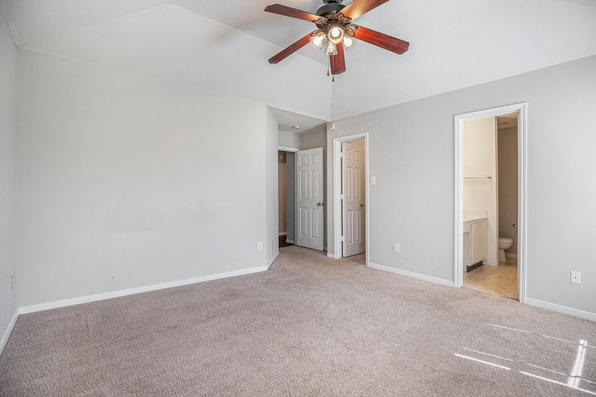 5314 Aloe Avenue Baytown, TX 77521 - Photo 9 of 17