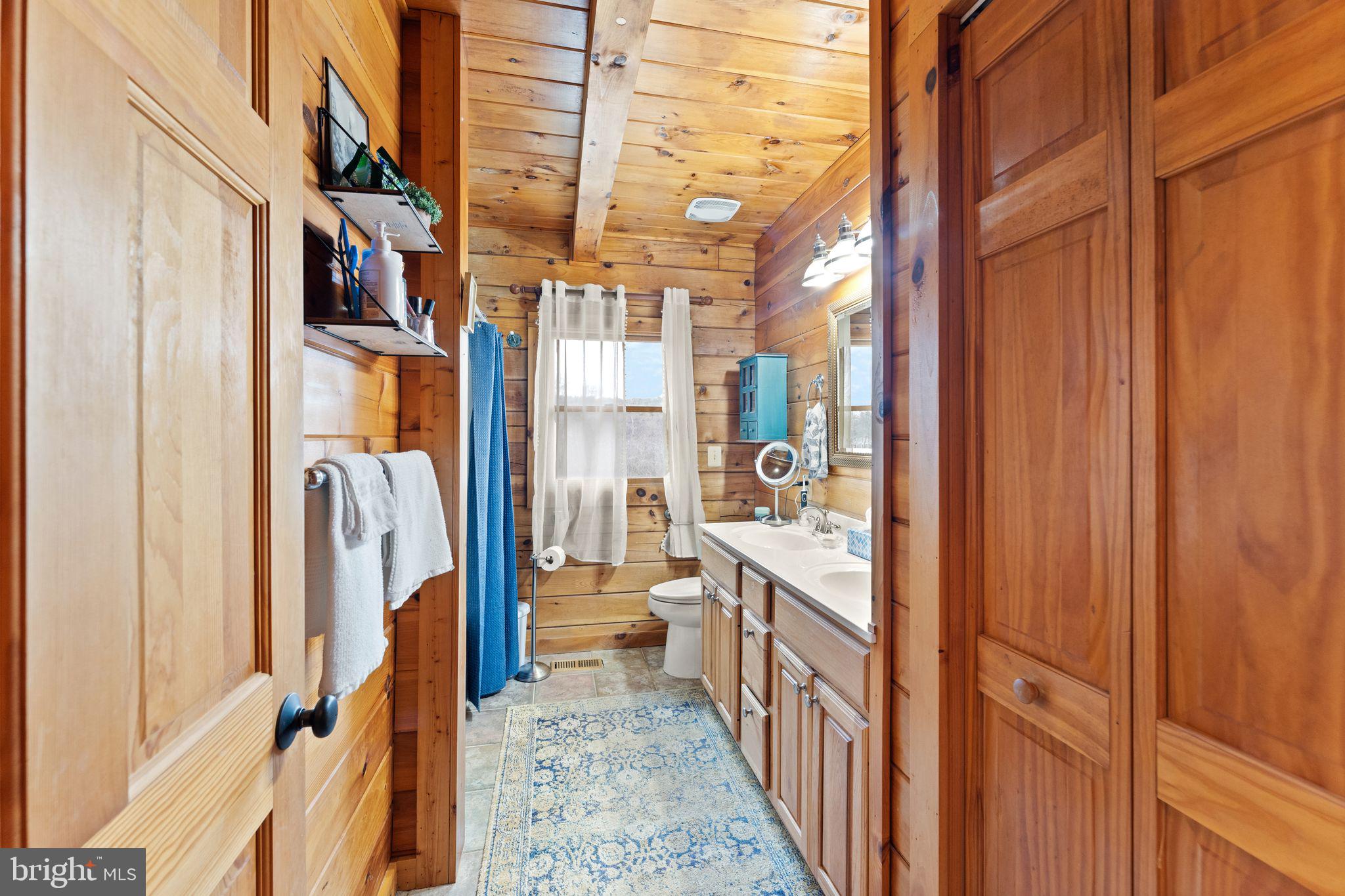 20233 Shelburne Glebe Road Purcellville, VA 20132 - Photo 37 of 73 Gallery Image 37