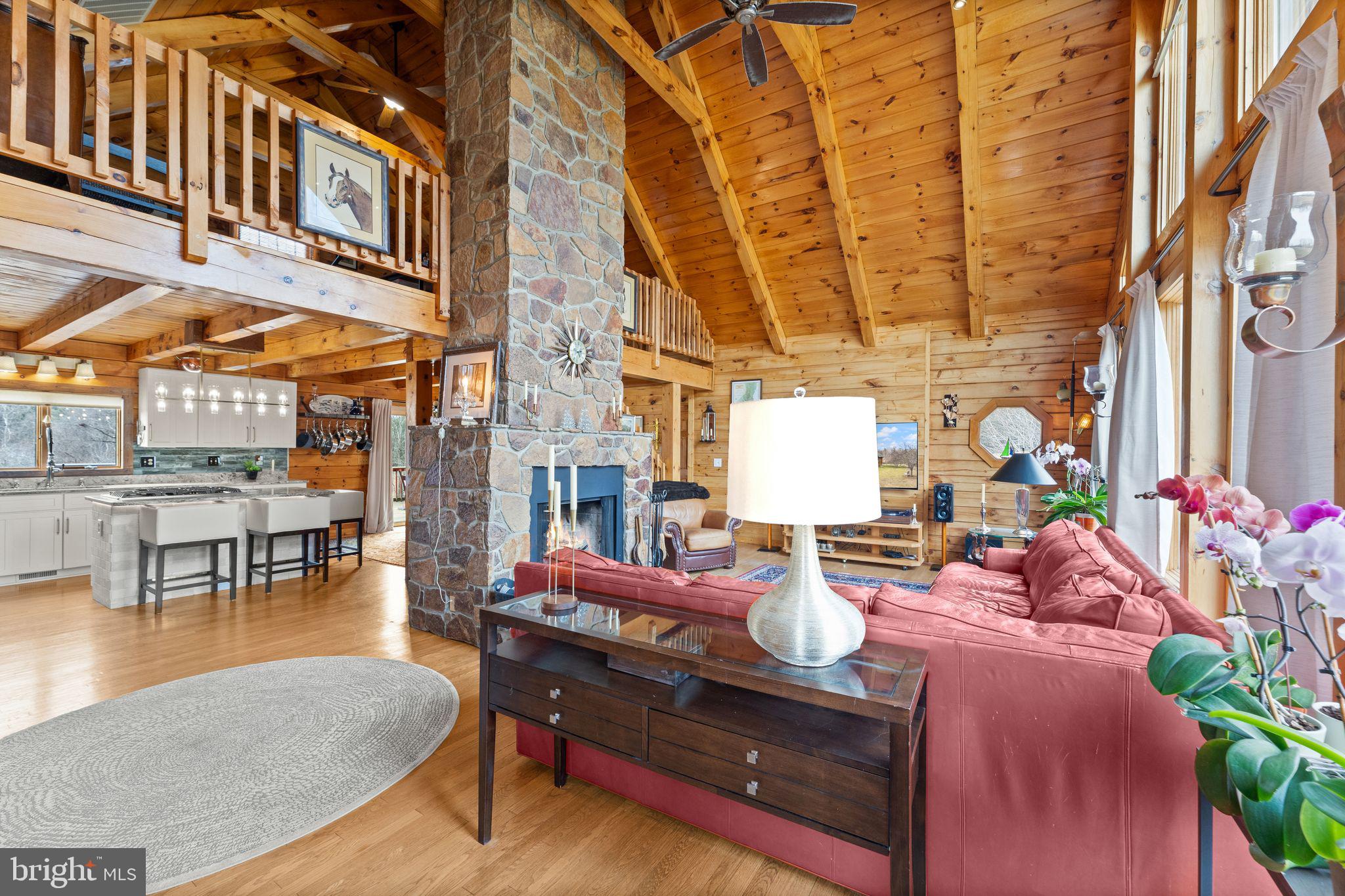 20233 Shelburne Glebe Road Purcellville, VA 20132 - Photo 6 of 73 Gallery Image 6