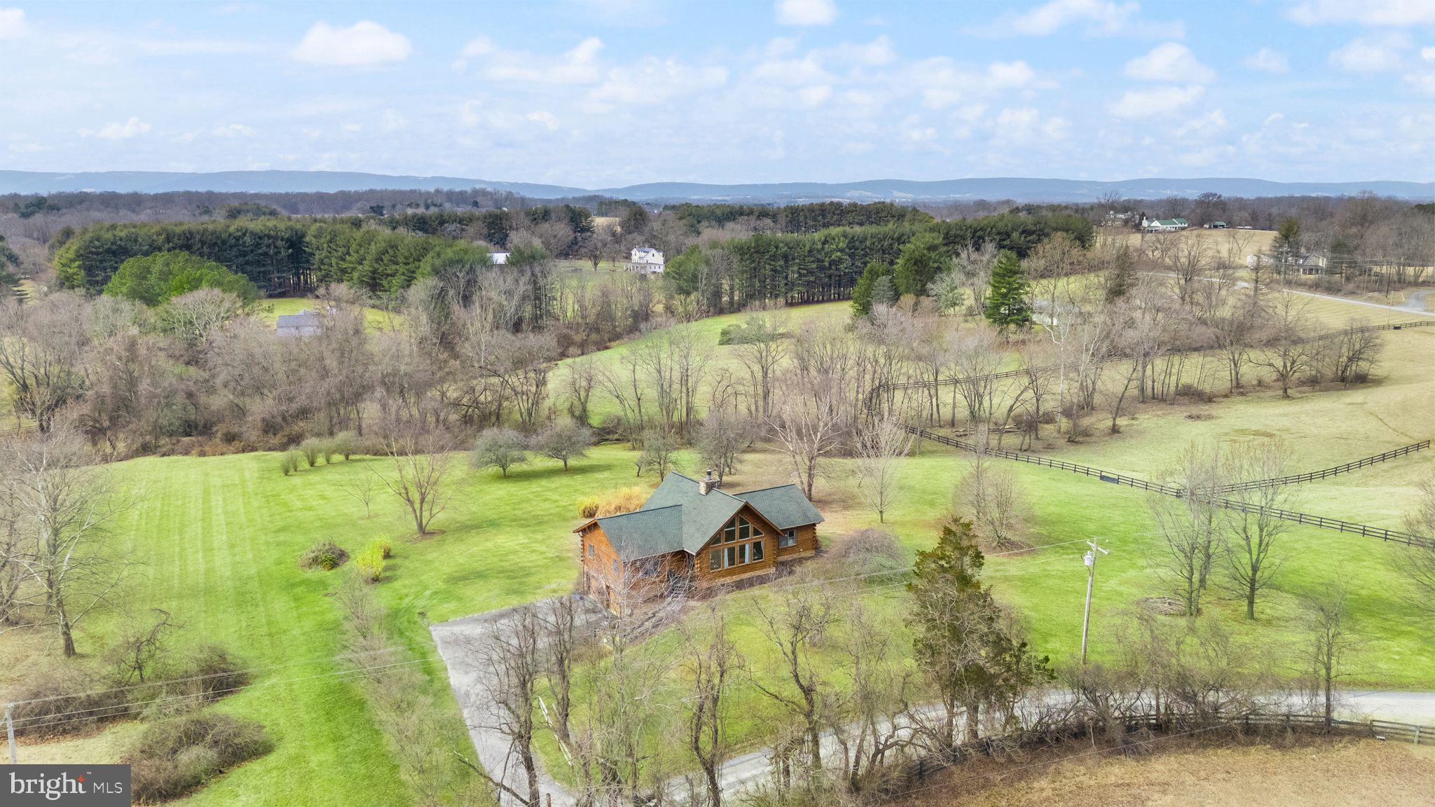 20233 Shelburne Glebe Road Purcellville, VA 20132 - Photo 65 of 73 Gallery Image 65