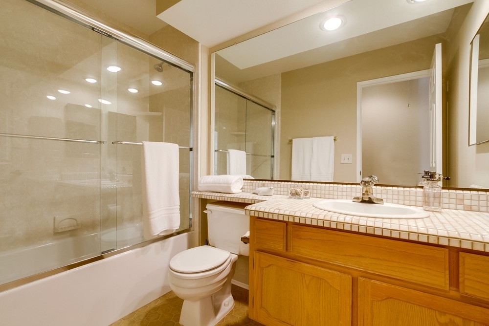 14214 Woodcreek Road Poway, CA 92064 - Photo 16 of 25 Gallery Image 16