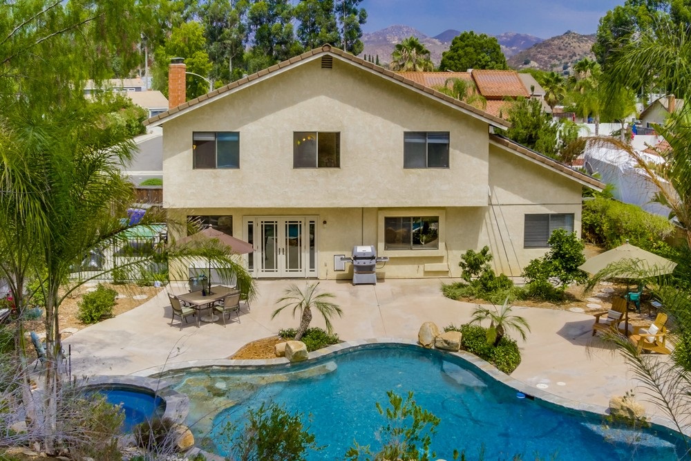 14214 Woodcreek Road Poway, CA 92064 - Photo 22 of 25 Gallery Image 22