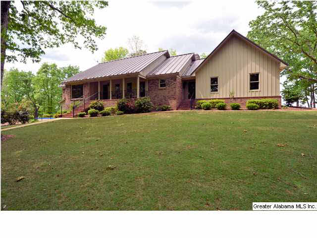 5978 South Shades Crest Road Bessemer, AL 35022 - Photo 3 of 32