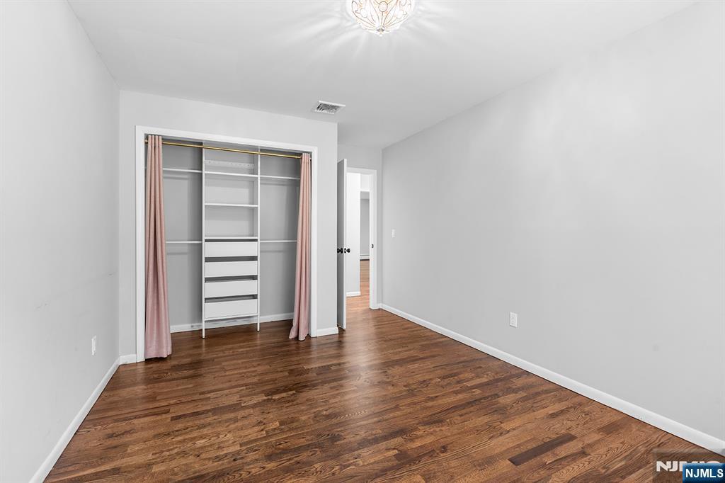 4 Daniel Lane Butler, NJ 07405 - Photo 22 of 47