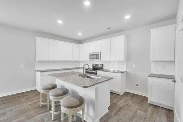 $409,890 | 139 Post Oak Drive, Jackson, GA 30233