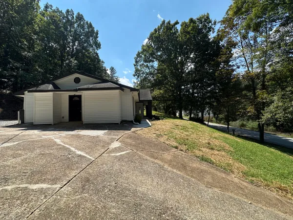 $299,900 | 9506 Fuller Road, Chattanooga, TN 37421