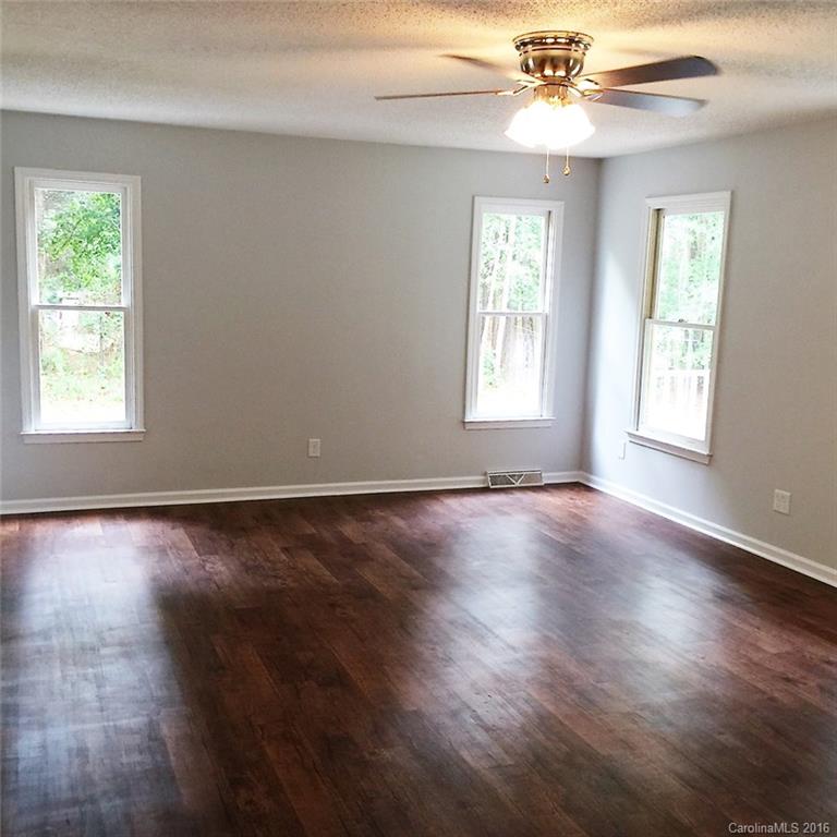 364 White Pine Road Catawba, SC 29704 - Photo 6 of 18