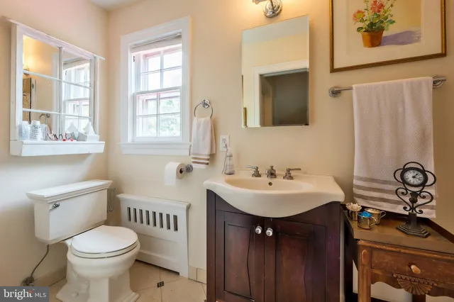 $1,399,000 | 8505 Lynwood Place, Chevy Chase, MD 20815