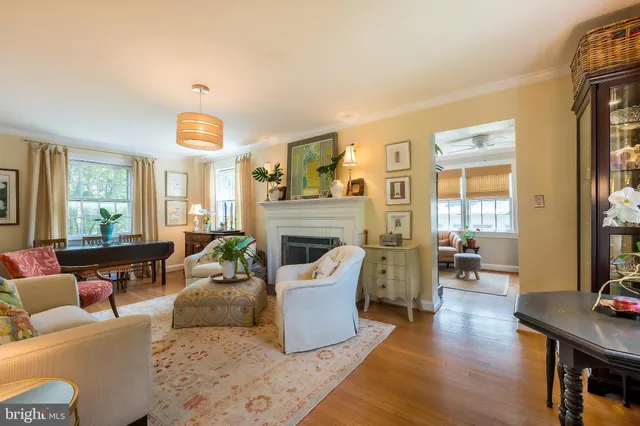$1,399,000 | 8505 Lynwood Place, Chevy Chase, MD 20815