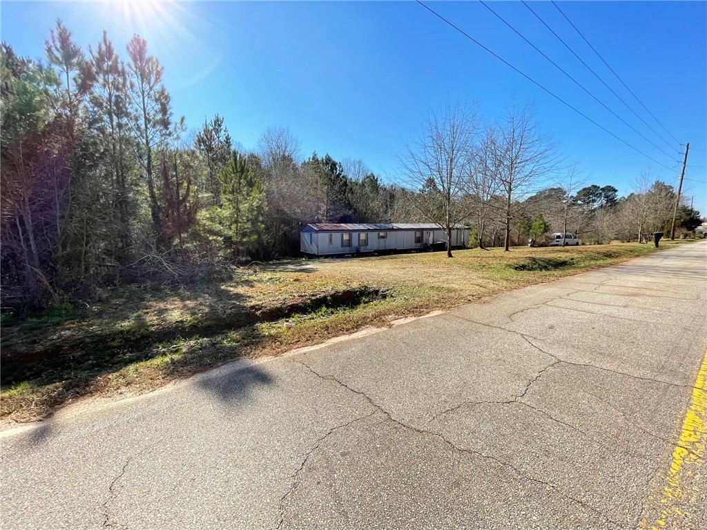 125 State Rd S-37-204 Seneca, SC 29678 - Photo 4 of 5 Gallery Image 4