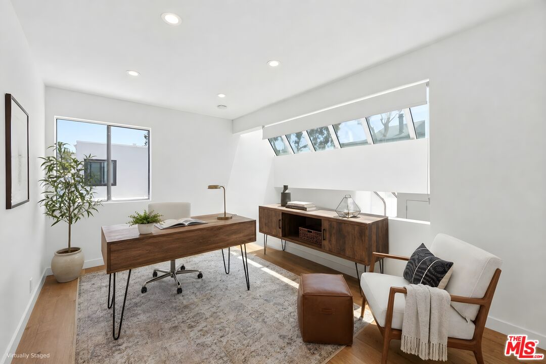 29221 Heathercliff Road, Unit 9 Malibu, CA 90265 - Photo 16 of 35