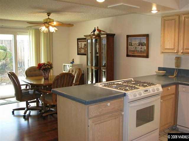1280 Feather Way Reno, NV 89509 - Photo 3 of 9 Photo 3