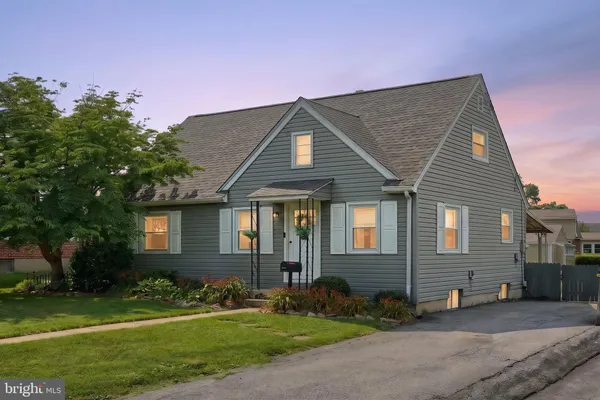 $300,000 | 103 Nursery Lane, Lancaster, PA 17603