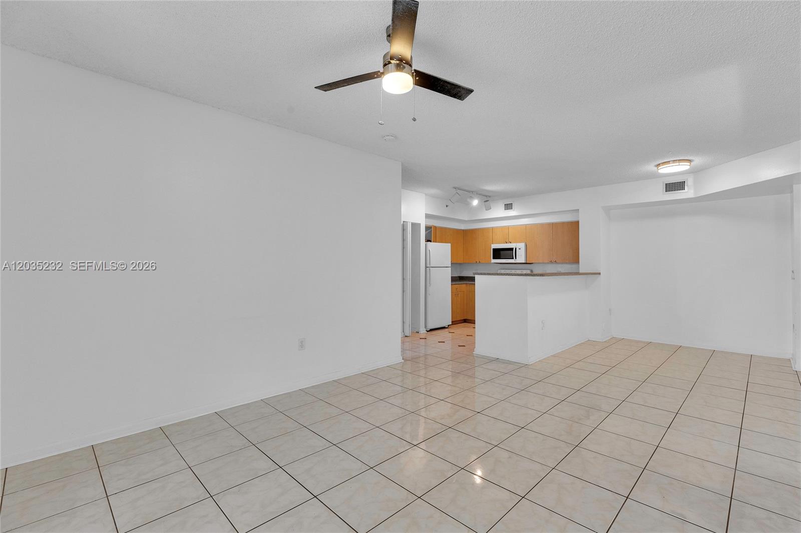 8000 North Nob Hill Road, Unit 106 Tamarac, FL 33321 - Photo 8 of 30