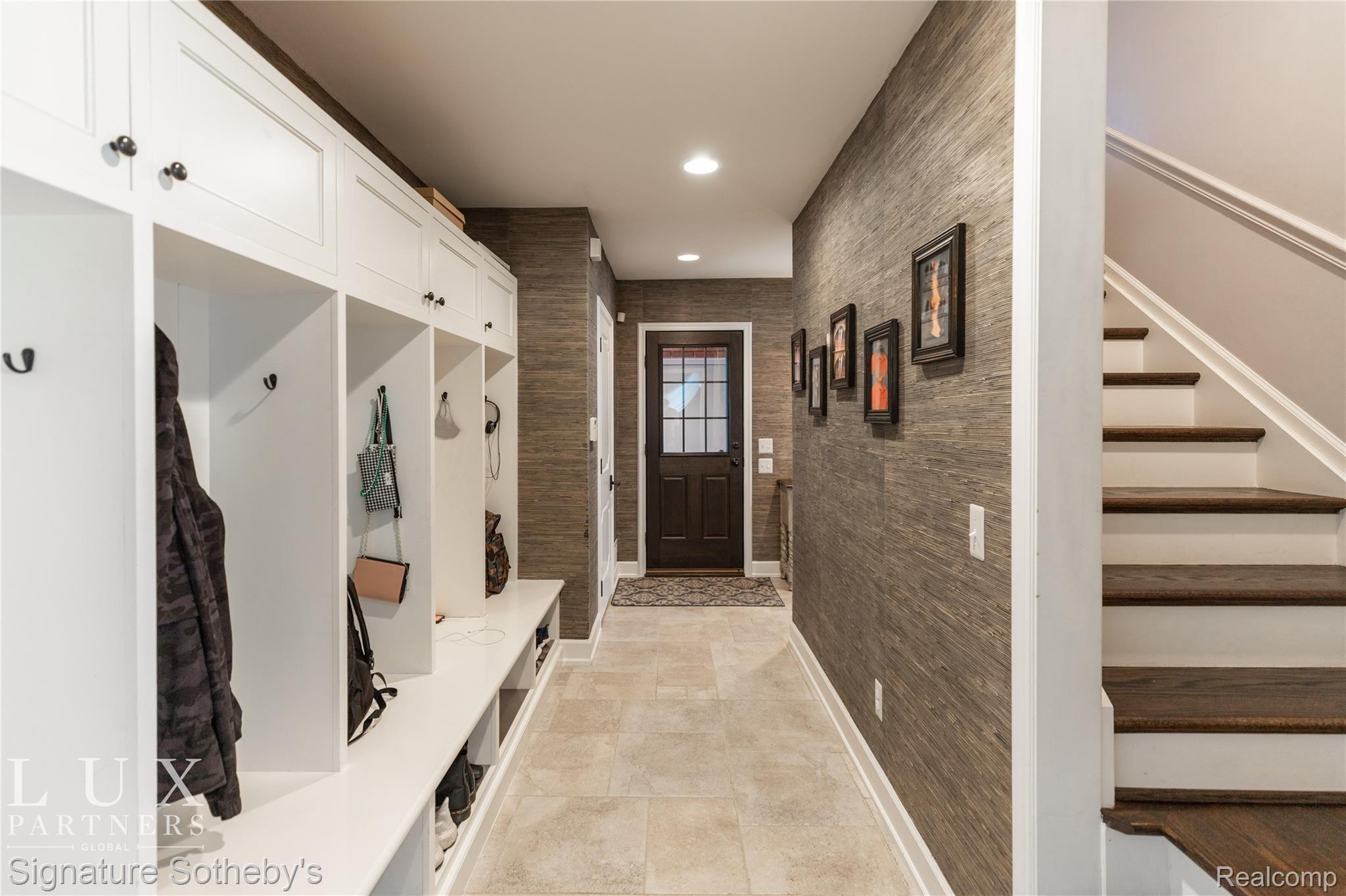 578 Shelden Road Grosse Pointe, MI 48236 - Photo 22 of 25 1 (24 of 29).jpg