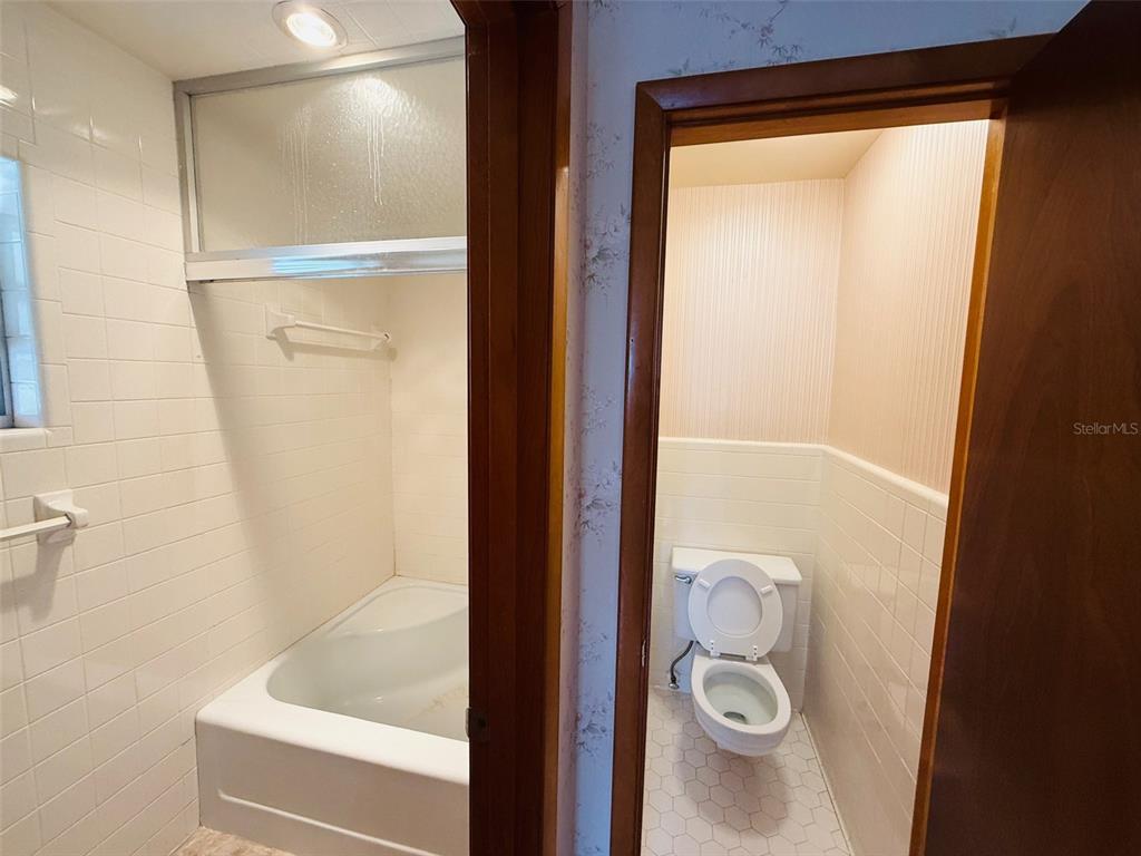 1009 Northwest 36 Road Gainesville, FL 32609 - Photo 22 of 30 Gallery Image 22