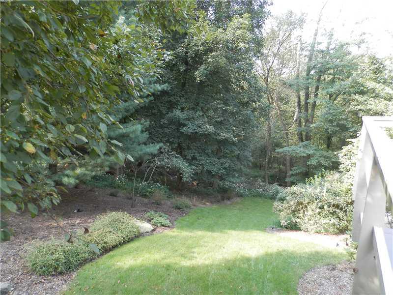 623 Twin Pine Road Fox Chapel, PA 15215 - Photo 21 of 21 Exterior Back.