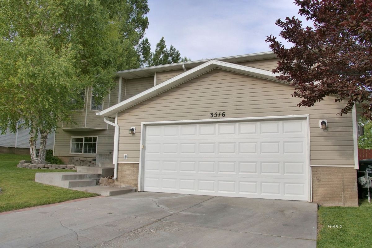 3516 Ridgecrest Drive Elko, NV 89801 - Photo 2 of 27 Gallery Image 2