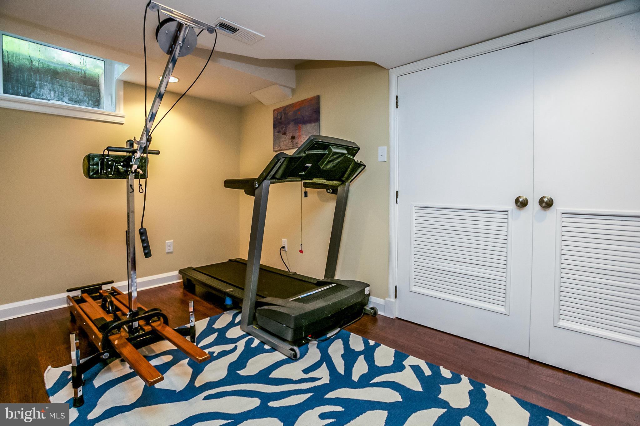 113 Churchwardens Road Baltimore, MD 21212 - Photo 22 of 30 Lower level exercise room