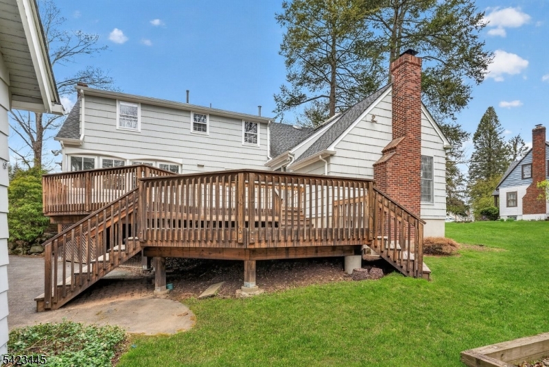 78 Orton Road West Caldwell, NJ 07006 - Photo 31 of 50