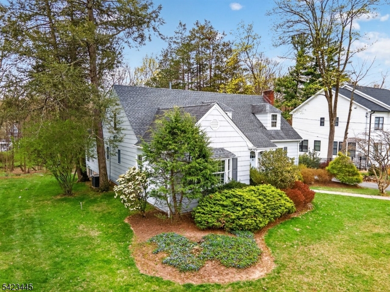 78 Orton Road West Caldwell, NJ 07006 - Photo 44 of 50