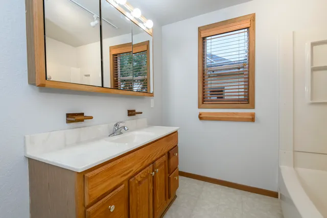 $217,900 | 116 Rosendale Street, Beaver Dam, WI 53916