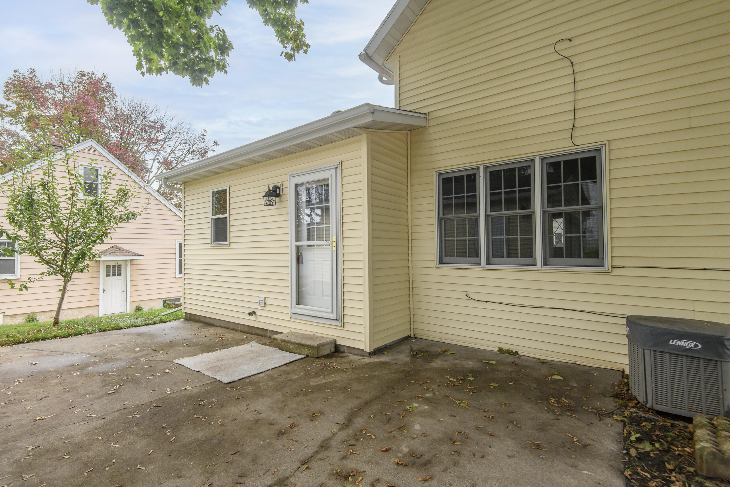 116 Rosendale Street Beaver Dam, WI 53916 - Photo 27 of 28 116 Rosendale-04
