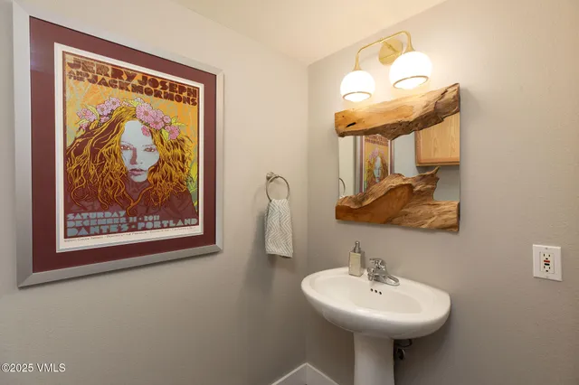 $684,000 | 216 Main Street, Unit R311, Edwards, CO 81632