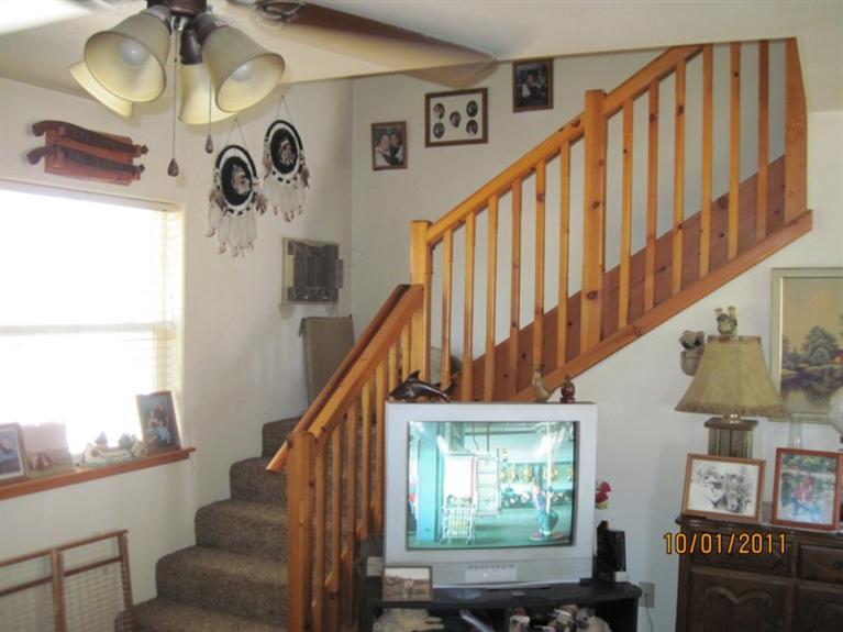 20919 Auberry Road Clovis, CA 93619 - Photo 11 of 16 Gallery Image 11