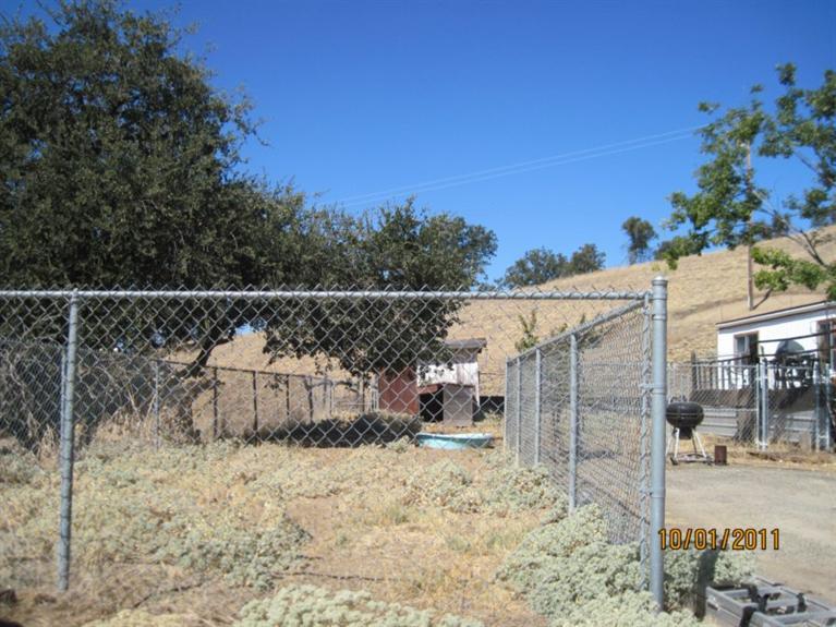 20919 Auberry Road Clovis, CA 93619 - Photo 15 of 16 Gallery Image 15