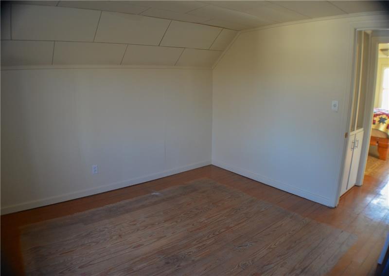 1639 Weigand Road Vandergrift, PA 15690 - Photo 22 of 25