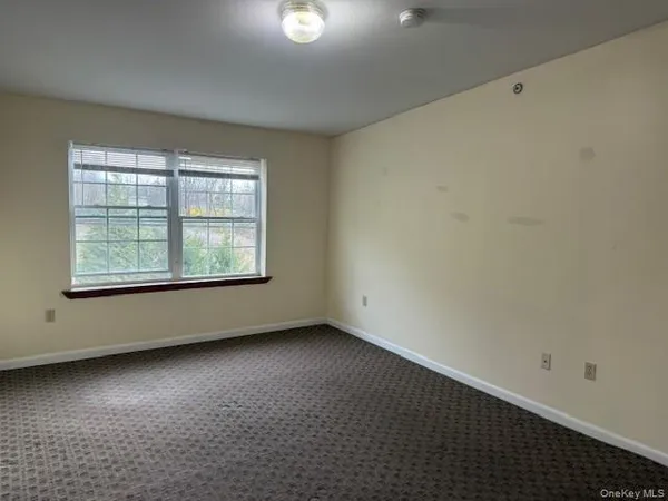 $1,800 | 94 Old Post Road, Unit 15B, Wappingers Falls, NY 12590