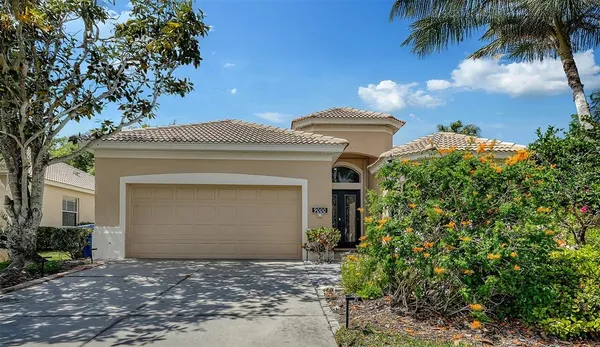 $4,500 | 9000 Willow Brook Drive, Sarasota, FL 34238