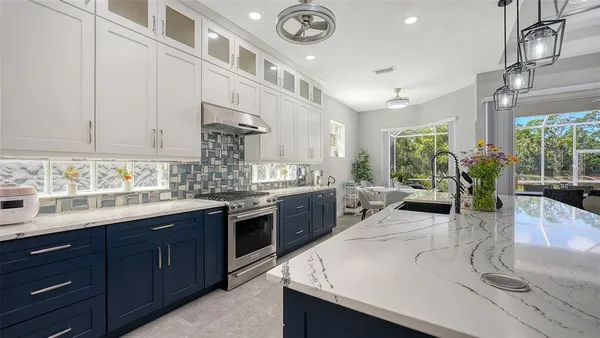 $4,500 | 9000 Willow Brook Drive, Sarasota, FL 34238