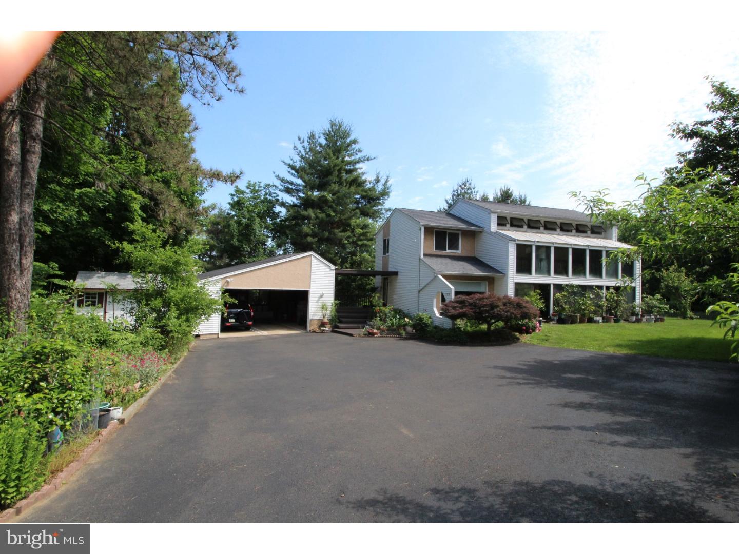 303 Red Lion Road Huntingdon Valley, PA 19006 - Photo 2 of 21 Exterior Front