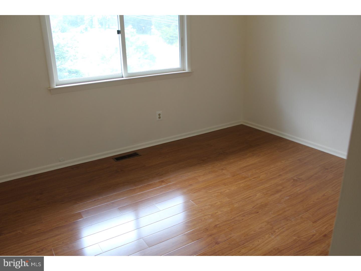 303 Red Lion Road Huntingdon Valley, PA 19006 - Photo 19 of 21 Bedroom 3